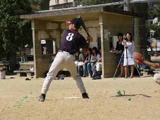 2005-10-12 21:00:22