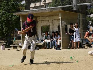 2005-10-12 21:00:21